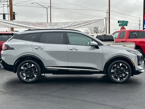 New 2026 Kia Sportage SX AWD/4WD image 3