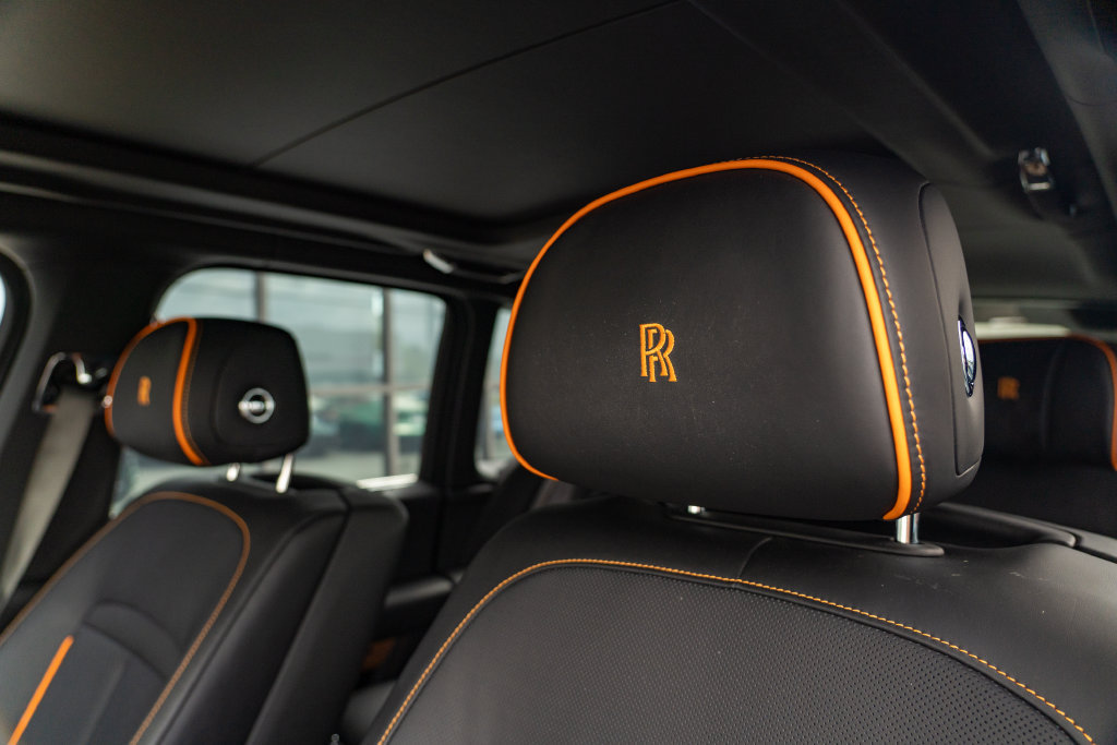 Used 2025 Rolls-Royce Cullinan AWD/4WD image 15