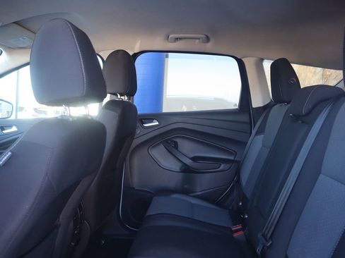 Used 2017 Ford Escape SE w/ Equipment Group 201A image 11