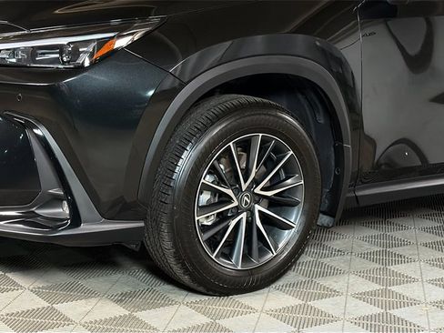 Certified 2025 Lexus NX 350 AWD w/ Premium Package image 4