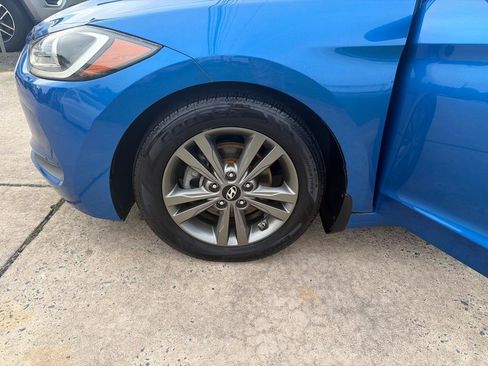 Used 2018 Hyundai Elantra SEL FWD image 36