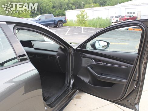 Used 2023 MAZDA MAZDA3 s AWD/4WD image 27