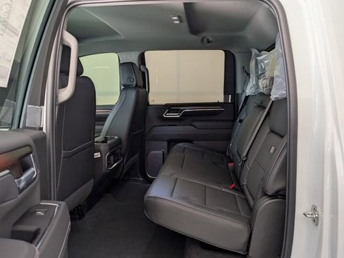 New 2026 GMC Sierra 2500 Denali image 7