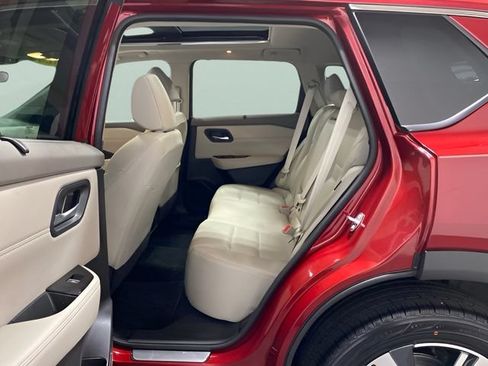 Certified 2023 Nissan Rogue SL w/ SL Premium Package AWD/4WD image 24