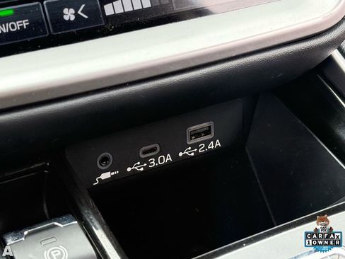 Used 2023 Subaru Outback Premium AWD/4WD image 23