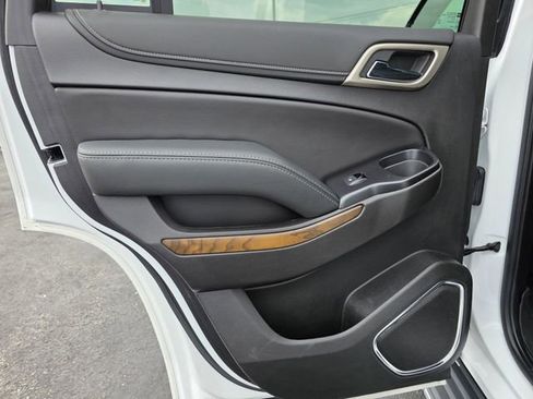 Used 2019 GMC Yukon Denali w/ Open Road Package AWD/4WD image 18