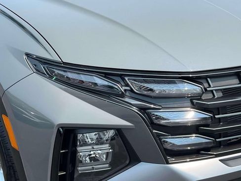 Certified 2026 Hyundai Tucson SE AWD/4WD image 9