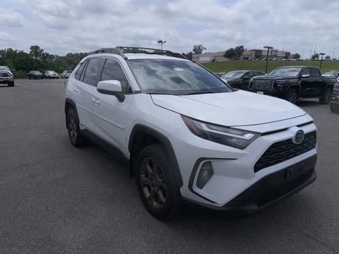 Used 2023 Toyota RAV4 AWD Hybrid image 7