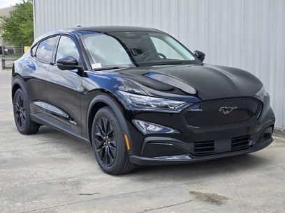 New 2026 Ford Mustang Mach-E Select w/ Technology Package