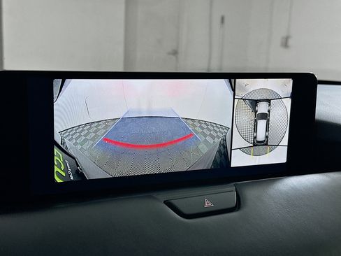 Used 2025 MAZDA CX-90 3.3 Turbo w/ Premium Plus Pkg image 23