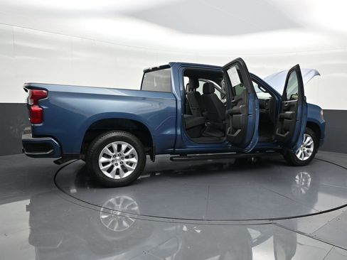 Used 2024 Chevrolet Silverado 1500 Custom image 32