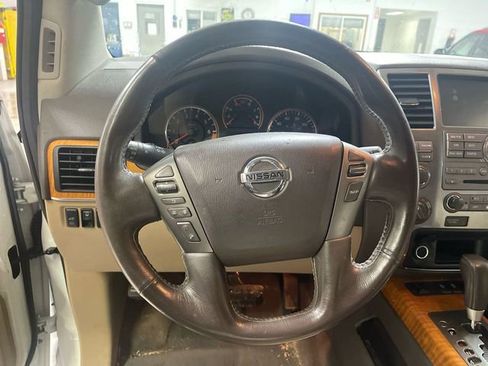 Used 2015 Nissan Armada Platinum w/ Platinum Reserve Package image 10