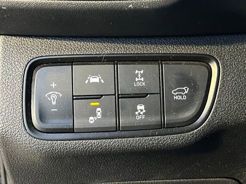 Used 2020 Hyundai Santa Fe SEL image 14