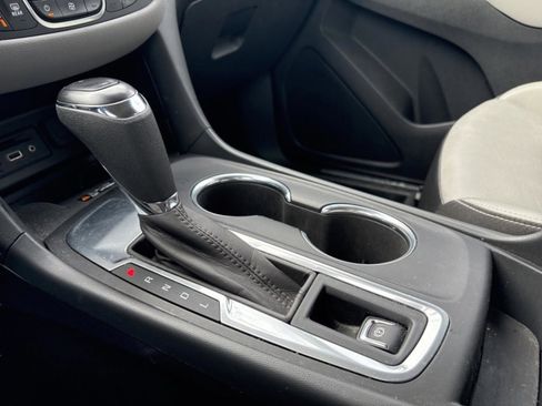 Used 2020 Chevrolet Equinox Premier image 21