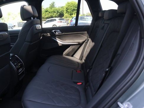 Used 2025 BMW X5 xDrive40i w/ Climate Comfort Package image 26