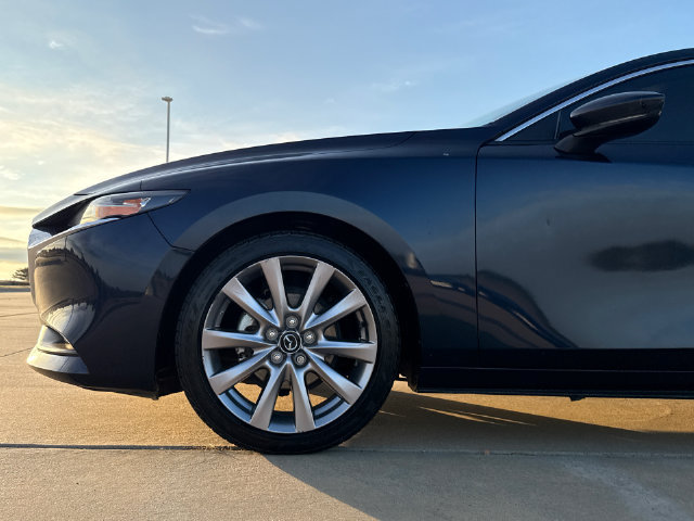 Used 2020 MAZDA MAZDA3 Sedan w/ Select Package FWD image 5