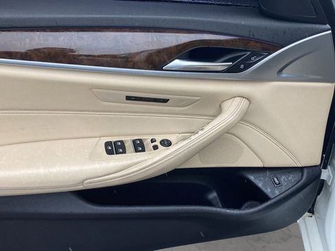 Used 2017 BMW 530i RWD image 27