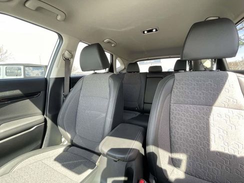 Used 2025 Kia Seltos X-Line image 32