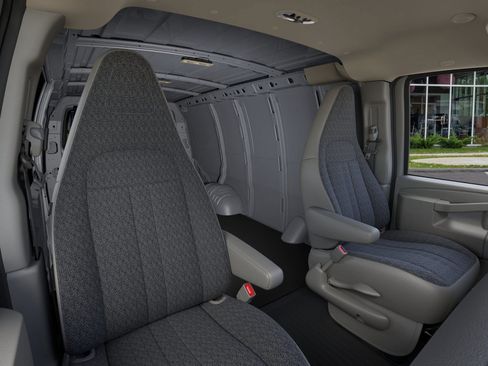 New 2025 GMC Savana 3500 w/ Driver Convenience Package image 16