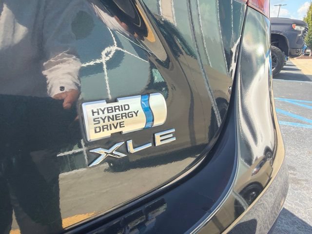Used 2016 Toyota Avalon XLE Premium FWD image 8
