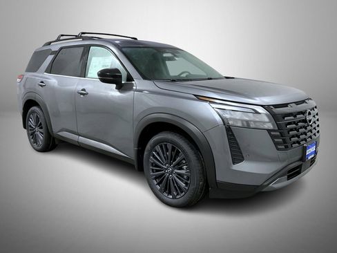 New 2026 Nissan Pathfinder SL AWD/4WD image 3