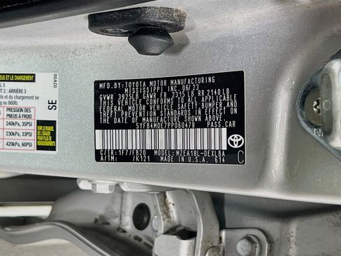 Used 2023 Toyota Corolla LE w/ Carpet Mat Package (TMS) FWD image 29