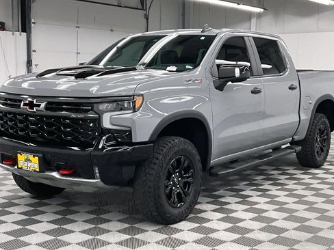 Used 2025 Chevrolet Silverado 1500 ZR2 w/ Technology Package AWD/4WD image 12