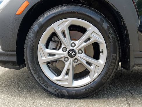 Used 2023 Hyundai Kona SEL AWD/4WD image 15