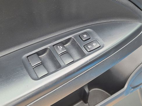 Used 2024 Mitsubishi Mirage ES image 21