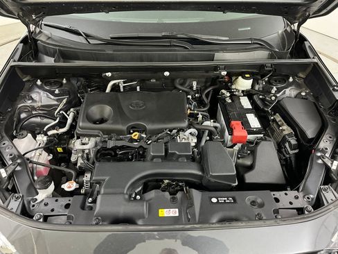 Used 2023 Toyota RAV4 LE image 9