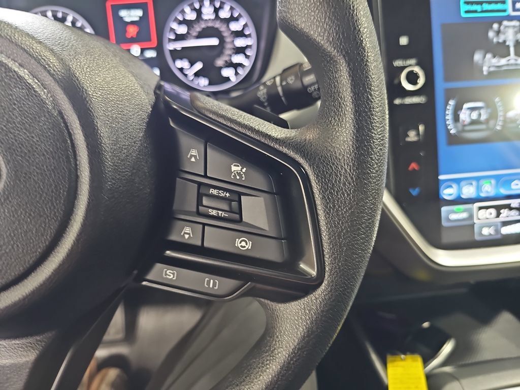 Used 2024 Subaru Crosstrek 2.0i Premium AWD/4WD image 17