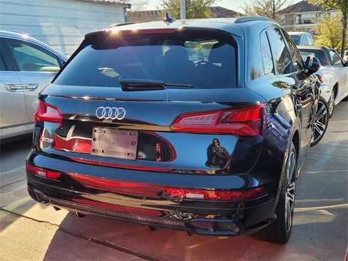 Used 2020 Audi SQ5 Prestige w/ Prestige Package image 4