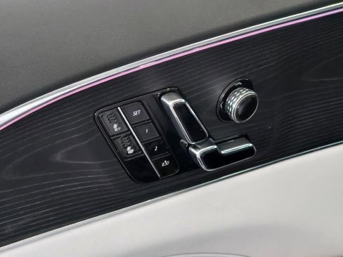 Used 2024 Cadillac Lyriq Sport AWD/4WD image 21