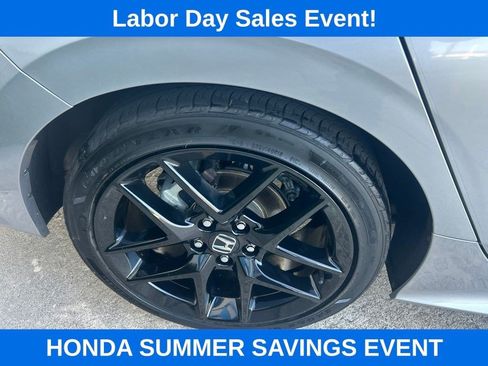 Used 2024 Honda Civic Sport image 4