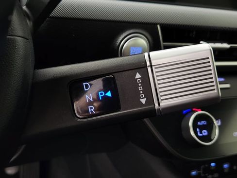 Certified 2025 Hyundai Sonata SEL FWD image 30