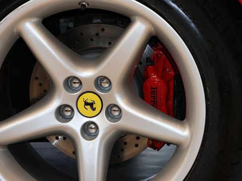 Used 2000 Ferrari 550 Maranello Coupe RWD image 64