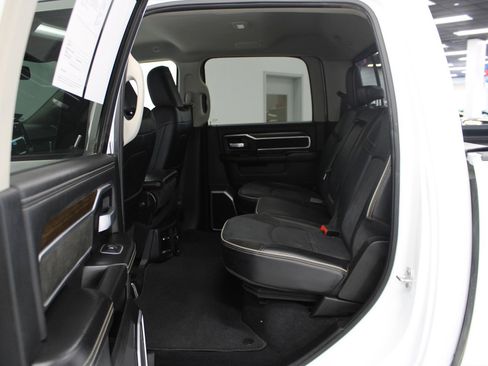 Used 2024 RAM 2500 Laramie image 37