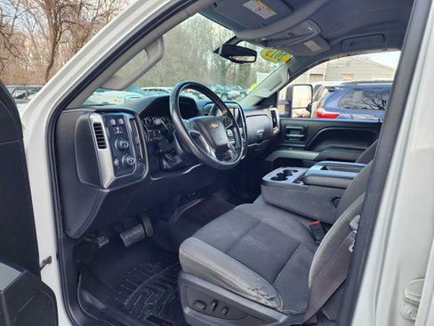 Used 2015 Chevrolet Silverado 2500 LT w/ Z71 Package, Off-Road image 12