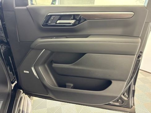 New 2026 Chevrolet Tahoe LT w/ Comfort Package AWD/4WD image 34