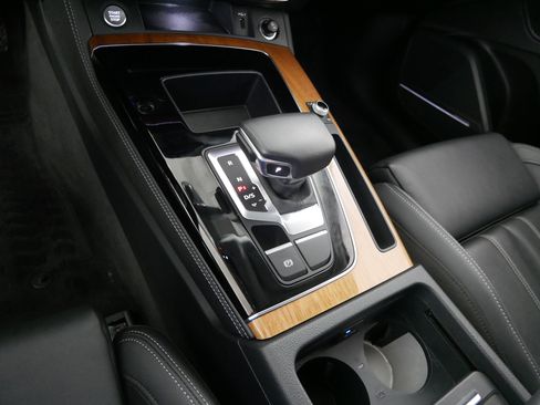 Used 2023 Audi Q5 2.0T Prestige AWD/4WD image 24