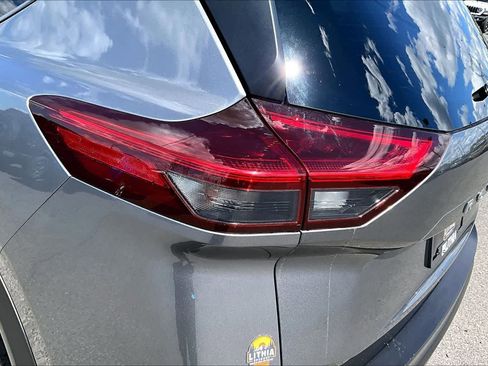 Used 2021 Nissan Rogue S AWD/4WD image 32