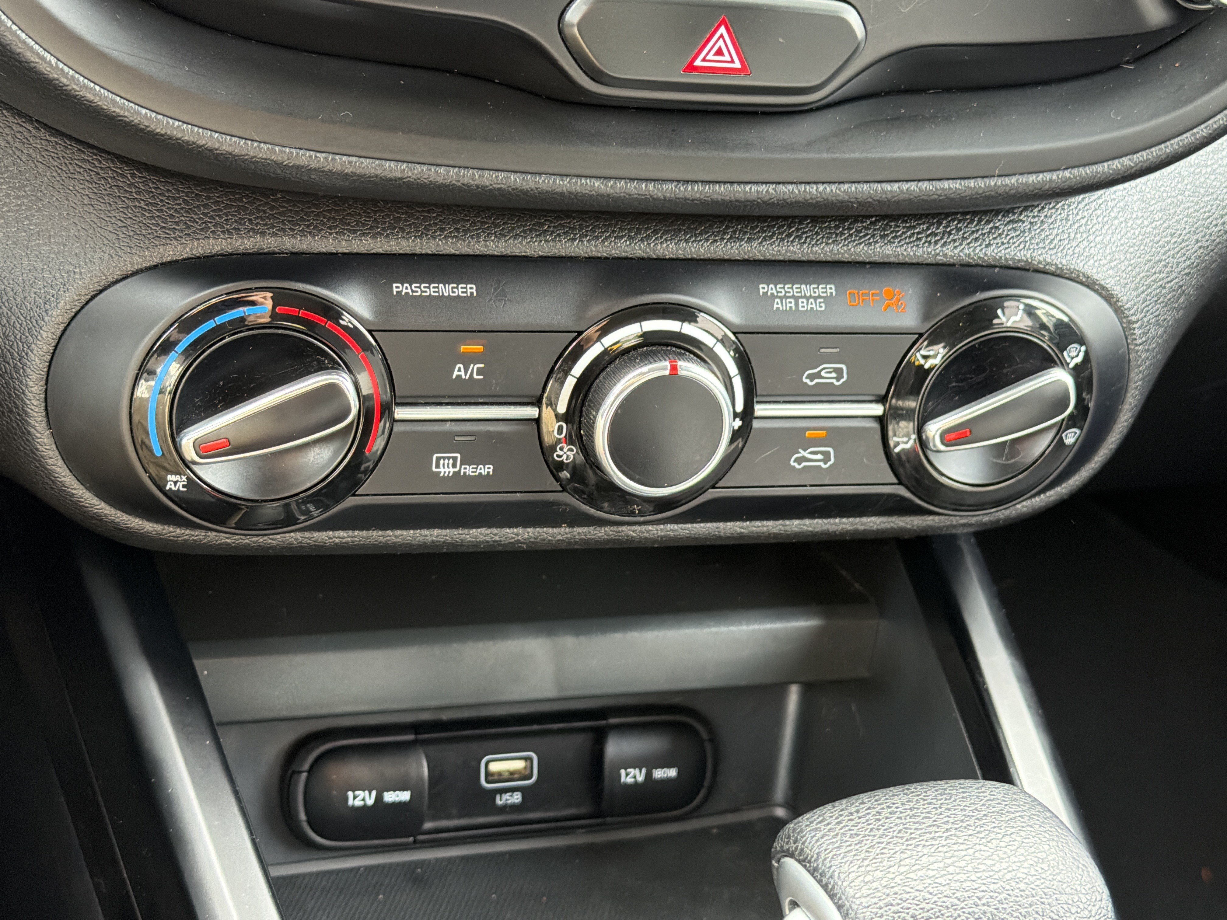 Used 2023 Kia Soul LX FWD image 21