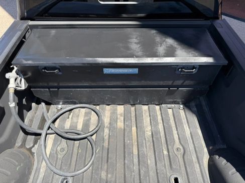 Used 2022 Ford F450 Platinum w/ FX4 Off-Road Package AWD/4WD image 34