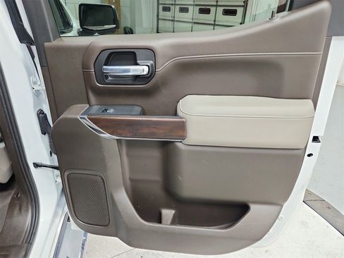 Used 2022 GMC Sierra 1500 SLT w/ SLT Premium Package image 41