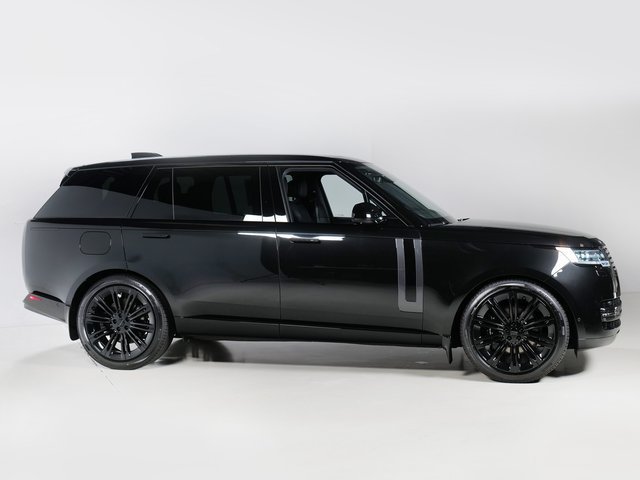 New 2026 Land Rover Range Rover Long Wheelbase SE AWD/4WD image 29