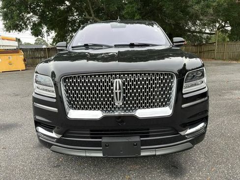 Used 2020 Lincoln Navigator Reserve AWD/4WD image 12