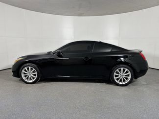 Used 2011 INFINITI G37 x Coupe w/ Premium Pkg video 2