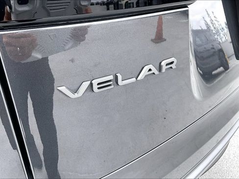 Used 2022 Land Rover Range Rover Velar R-Dynamic S AWD/4WD image 22