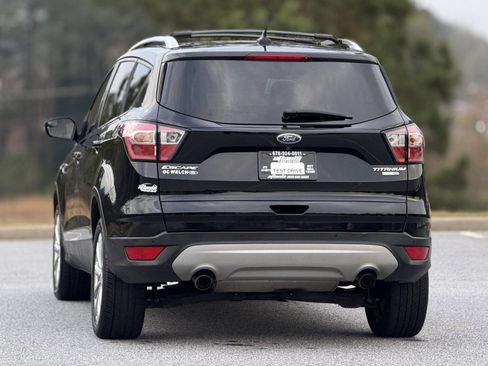 Used 2018 Ford Escape Titanium image 4