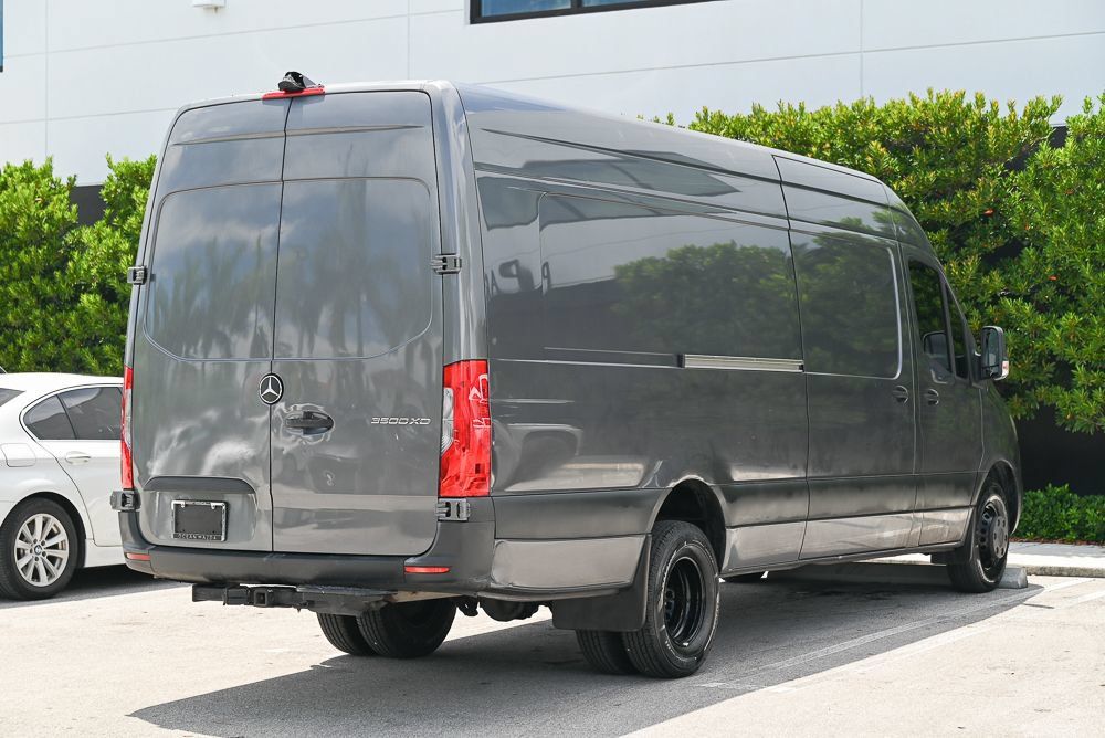 Used 2021 Mercedes-Benz Sprinter 3500 w/ Suspension Seating Package image 4